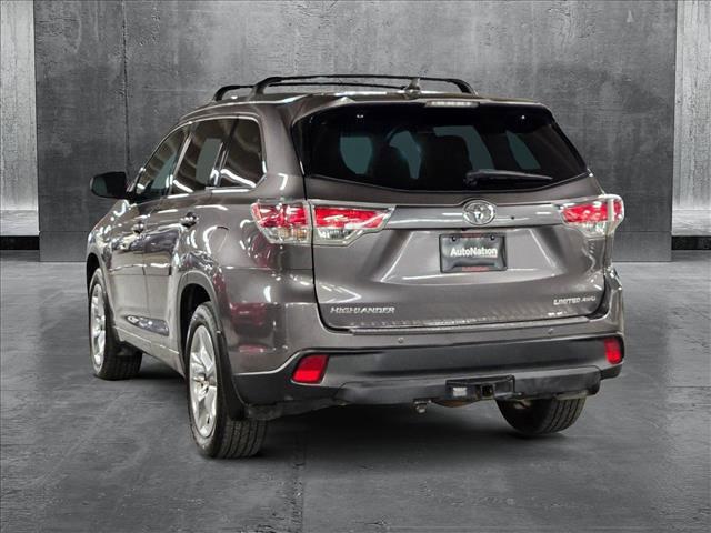 used 2015 Toyota Highlander car, priced at $20,995
