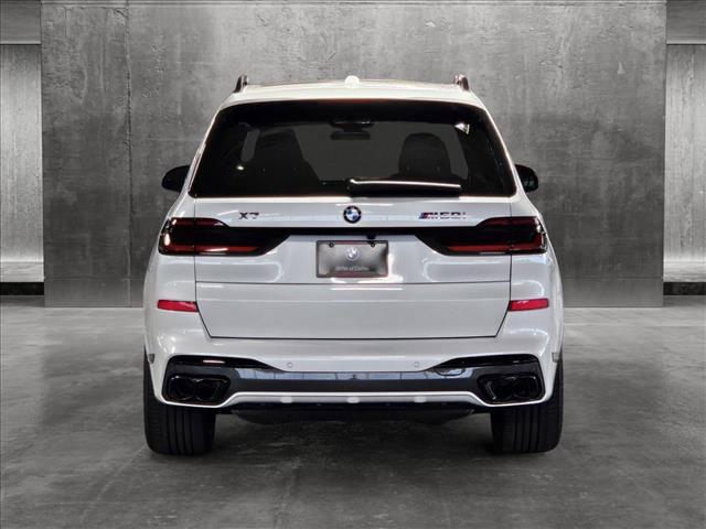 new 2025 BMW X7 car, priced at $125,475