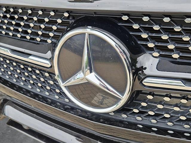 used 2020 Mercedes-Benz GLC 300 car, priced at $24,996