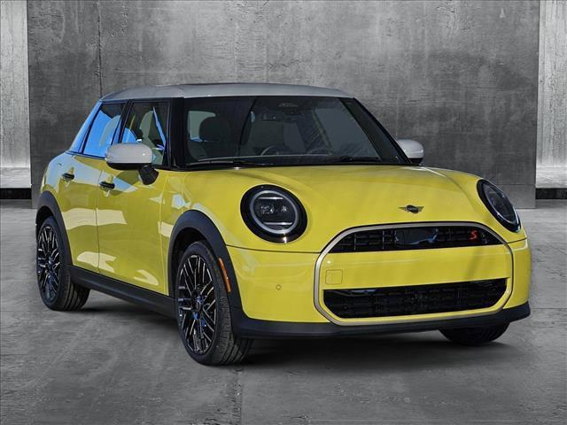 new 2025 MINI Hardtop car, priced at $36,895