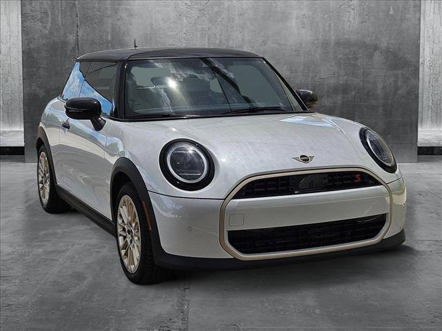 new 2025 MINI Hardtop car, priced at $35,595