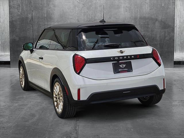 new 2025 MINI Hardtop car, priced at $35,595