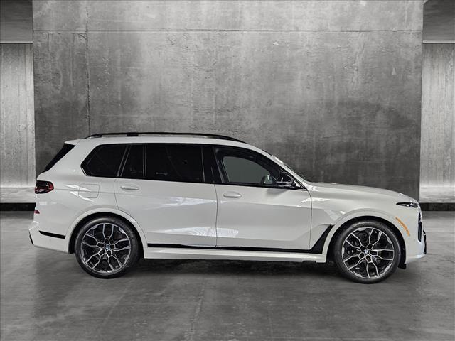 new 2025 BMW X7 car, priced at $123,375