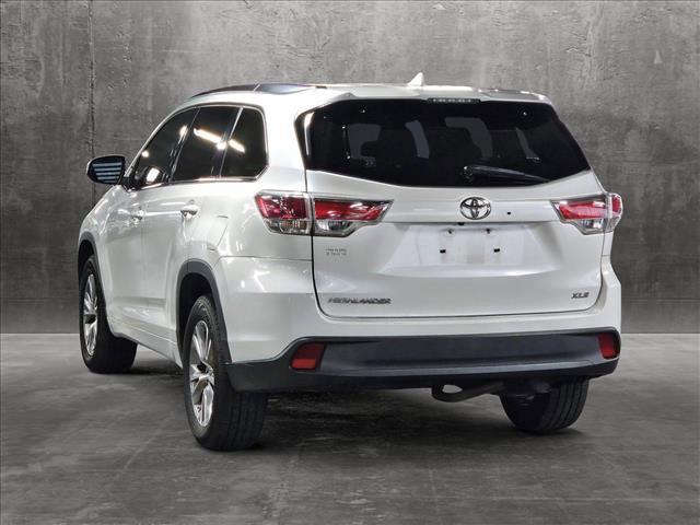 used 2015 Toyota Highlander car, priced at $19,890