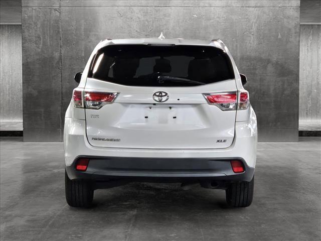 used 2015 Toyota Highlander car, priced at $19,890