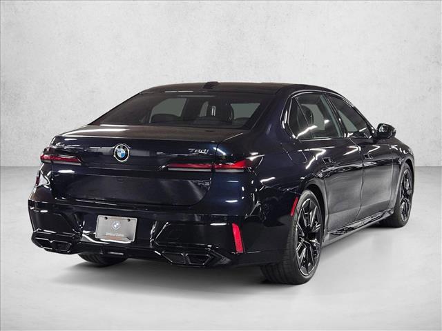 new 2025 BMW 760 car, priced at $135,275
