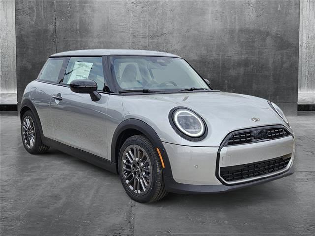 new 2025 MINI Hardtop car, priced at $32,345