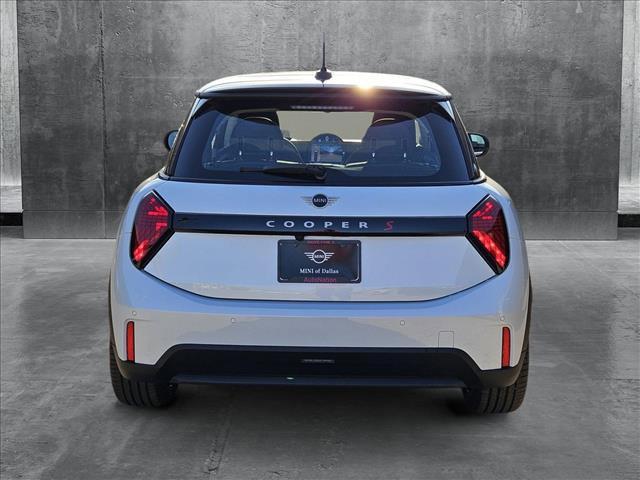 new 2025 MINI Hardtop car, priced at $37,295