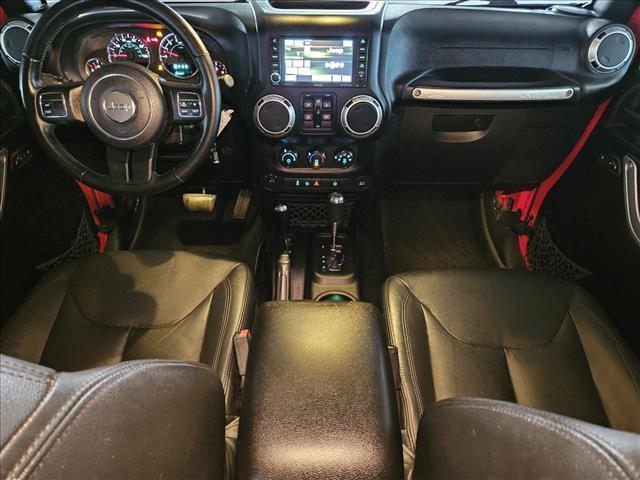 used 2015 Jeep Wrangler Unlimited car, priced at $21,999