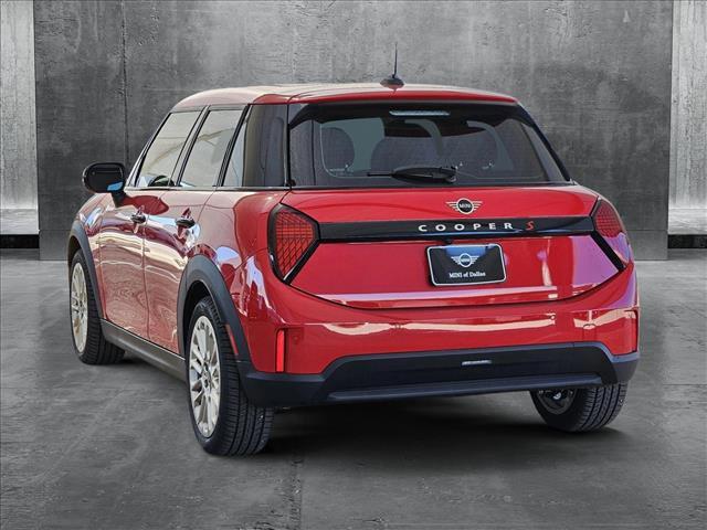 new 2025 MINI Hardtop car, priced at $39,295