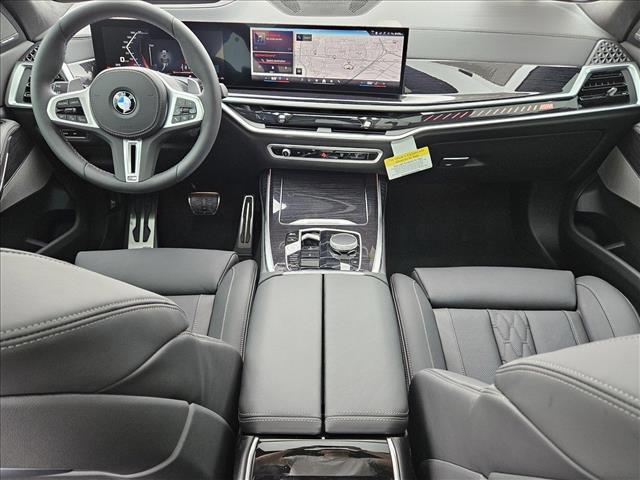 new 2025 BMW X7 car, priced at $114,895