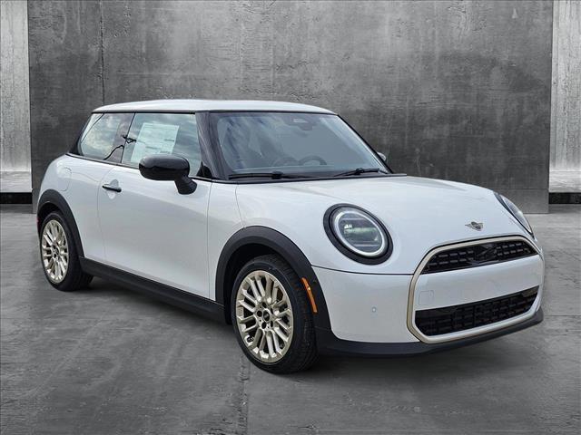 new 2025 MINI Hardtop car, priced at $32,345