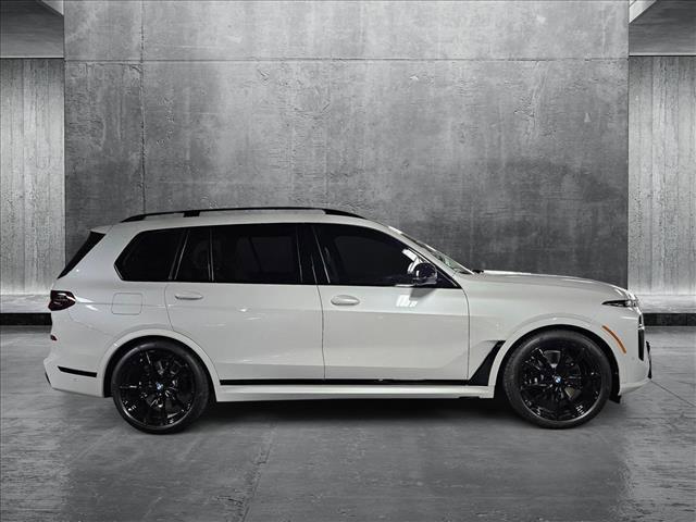 new 2026 BMW X7 car, priced at $125,135