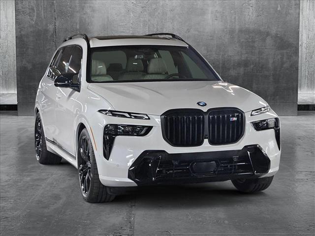 new 2026 BMW X7 car, priced at $125,135