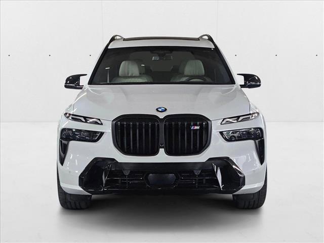 new 2026 BMW X7 car, priced at $125,135