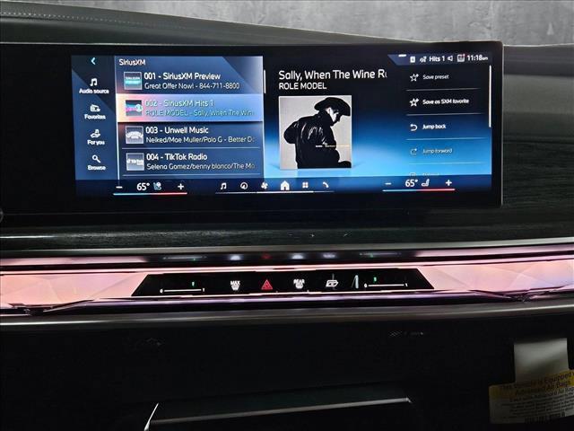 new 2025 BMW 760 car, priced at $139,925