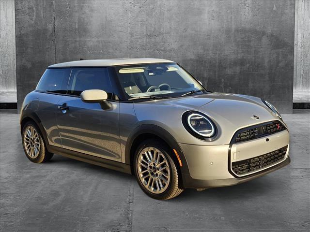 new 2025 MINI Hardtop car, priced at $37,295