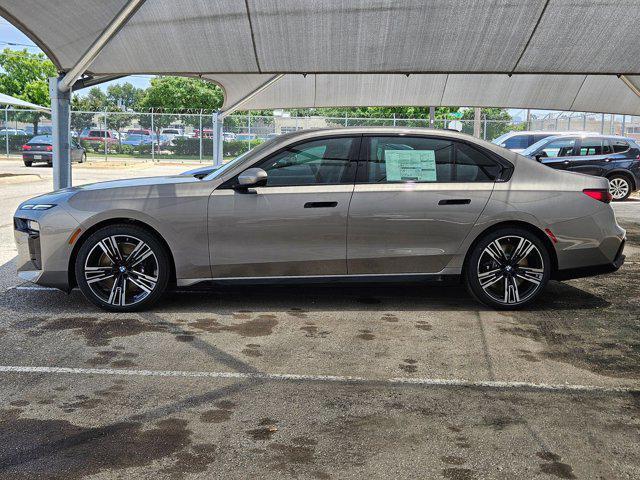 new 2025 BMW 760 car, priced at $135,585
