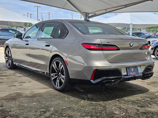 new 2025 BMW 760 car, priced at $135,585