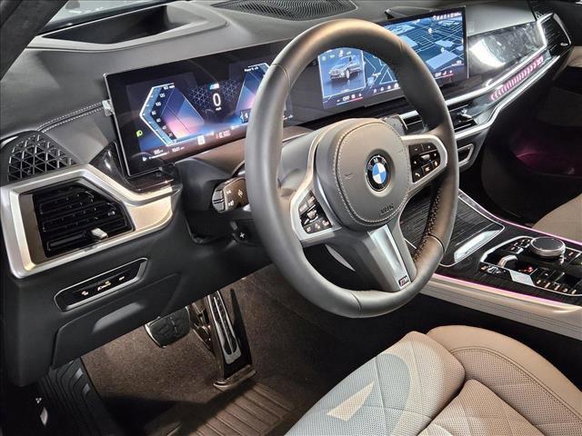 new 2025 BMW X7 car, priced at $95,675