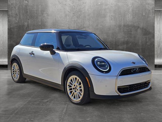 new 2025 MINI Hardtop car, priced at $32,345