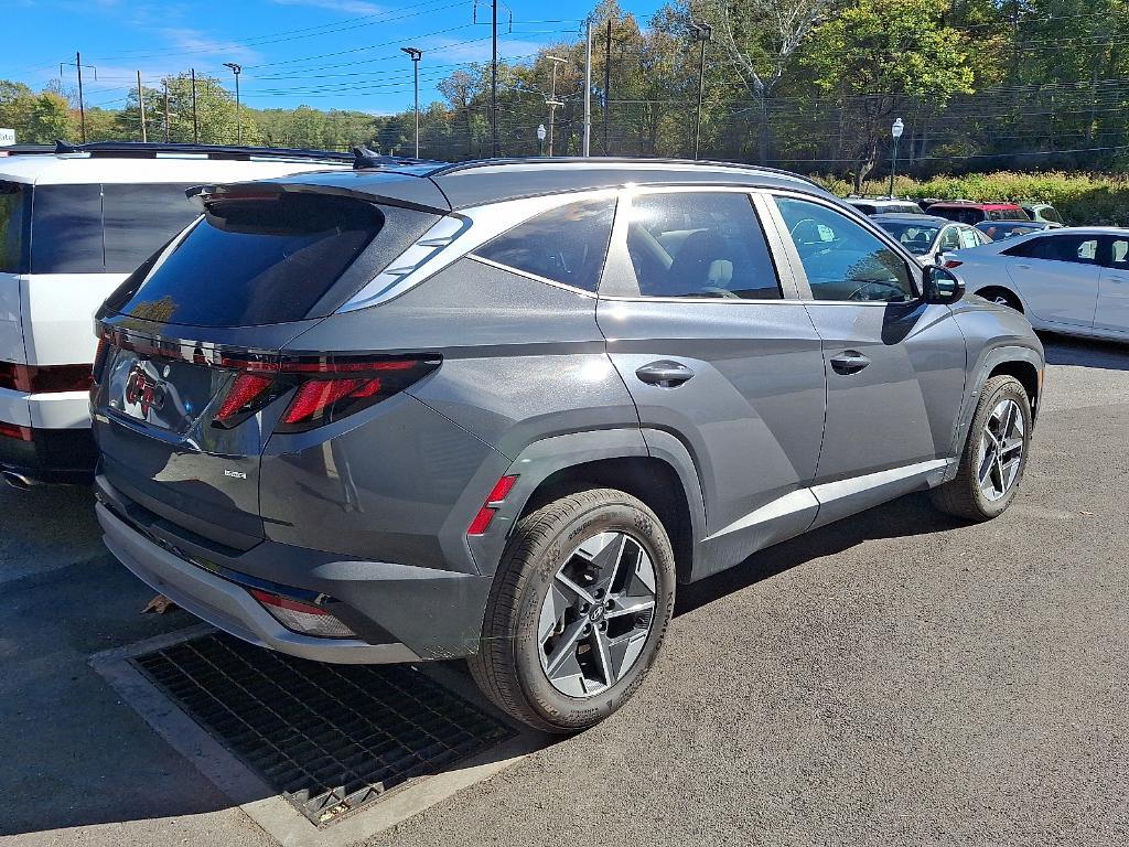 used 2025 Hyundai Tucson car, priced at $27,499