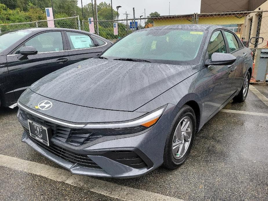 new 2025 Hyundai Elantra car, priced at $23,540