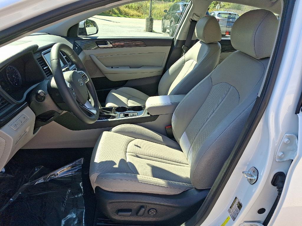 used 2019 Hyundai Sonata Plug-In Hybrid car, priced at $14,590