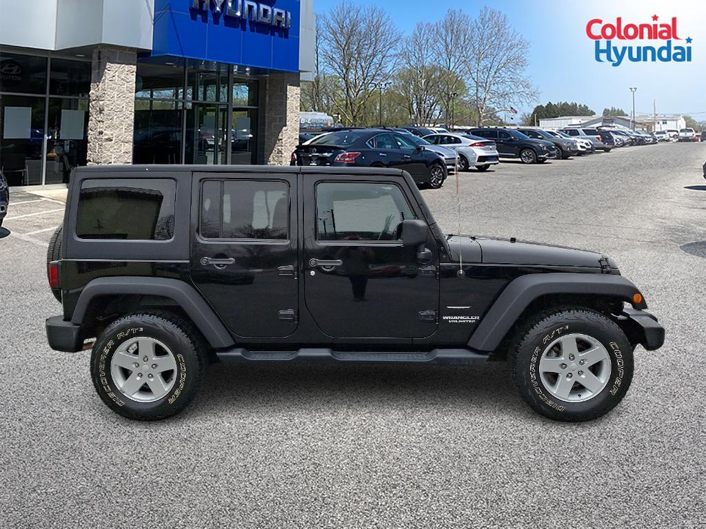 used 2013 Jeep Wrangler Unlimited car, priced at $17,900