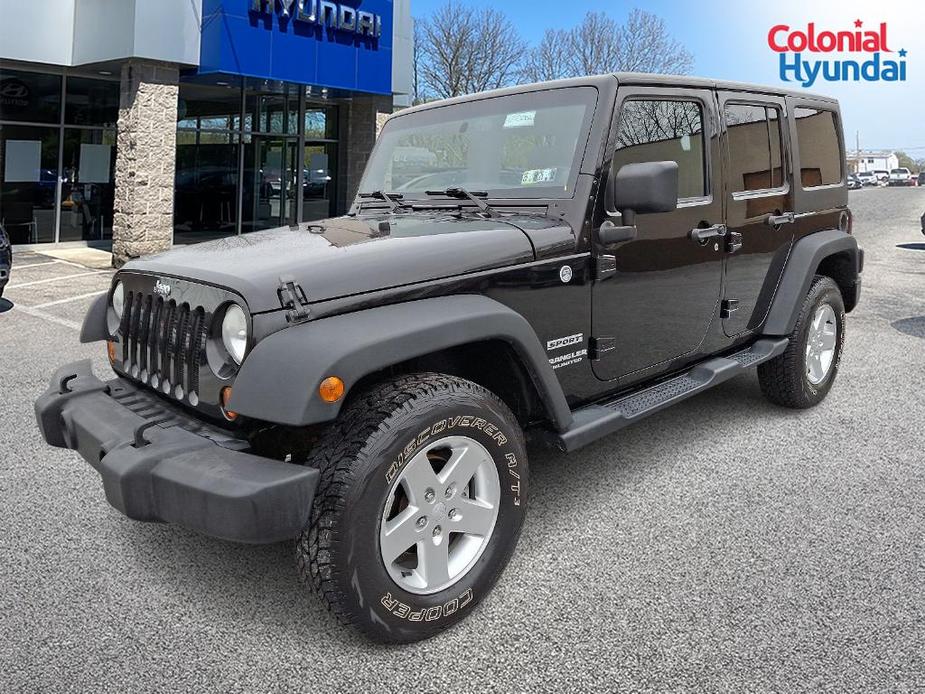 used 2013 Jeep Wrangler Unlimited car, priced at $17,900