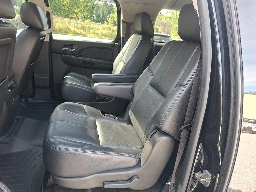 used 2013 Chevrolet Suburban car, priced at $7,990