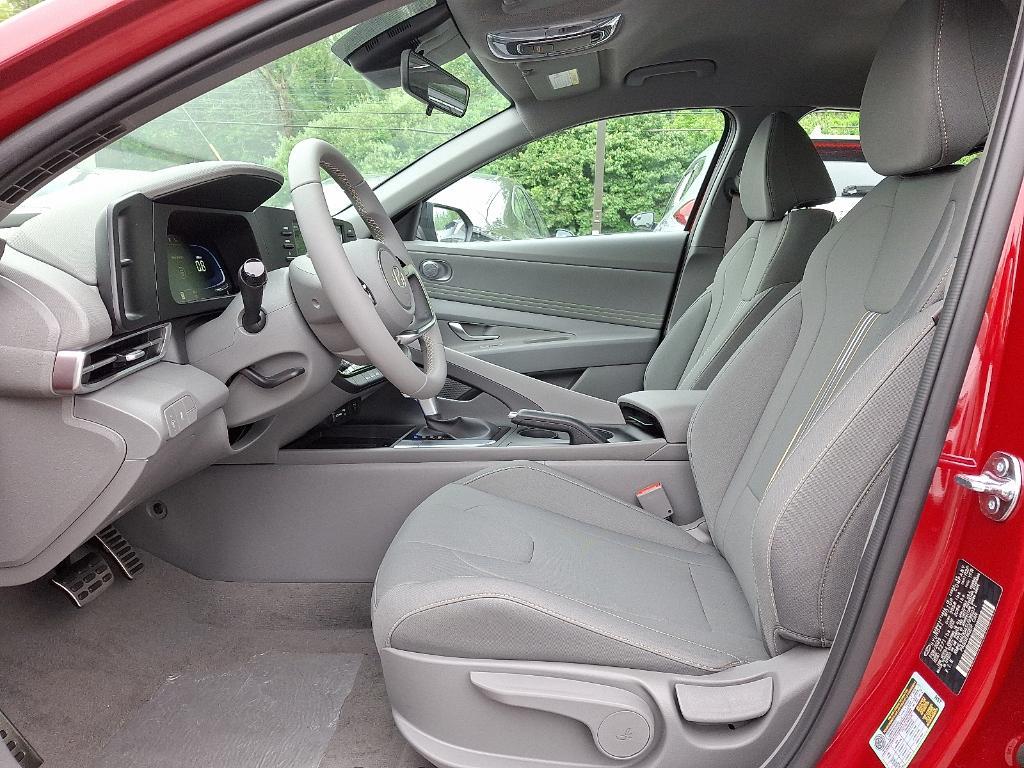 new 2025 Hyundai Elantra car, priced at $25,535
