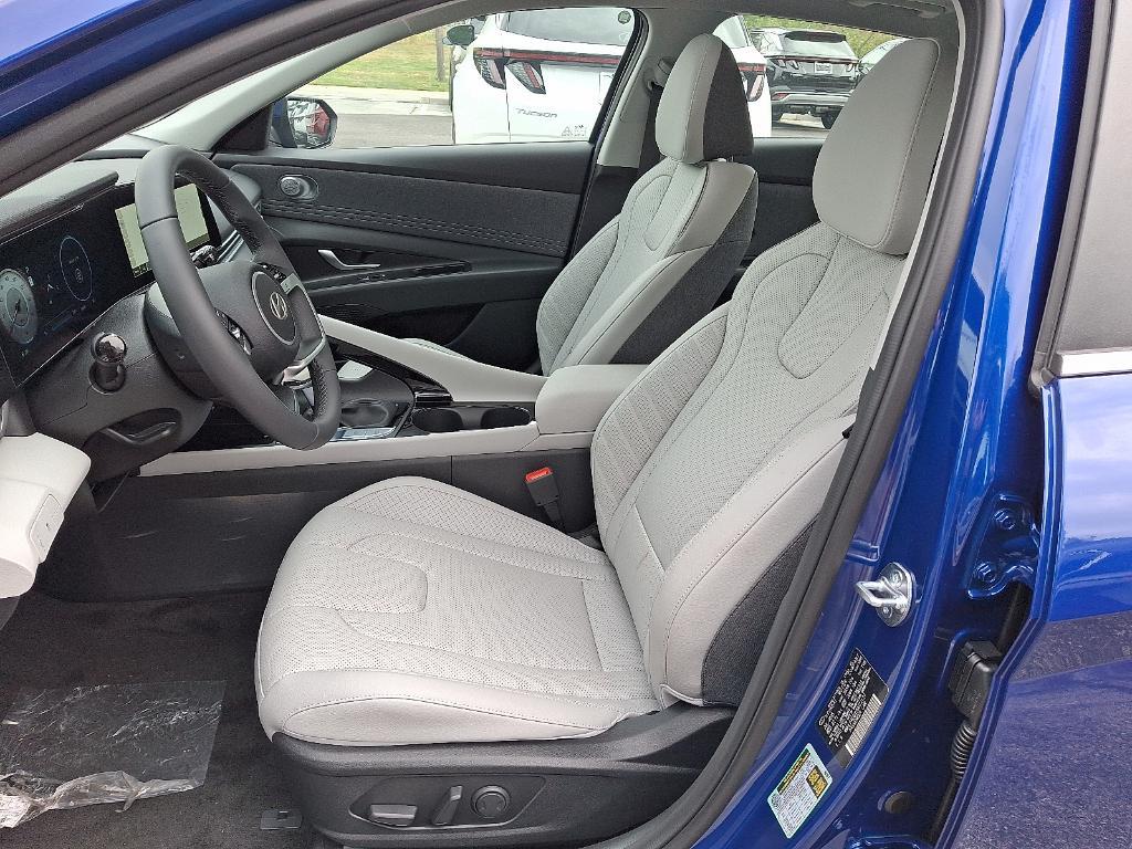 new 2025 Hyundai Elantra car, priced at $28,630