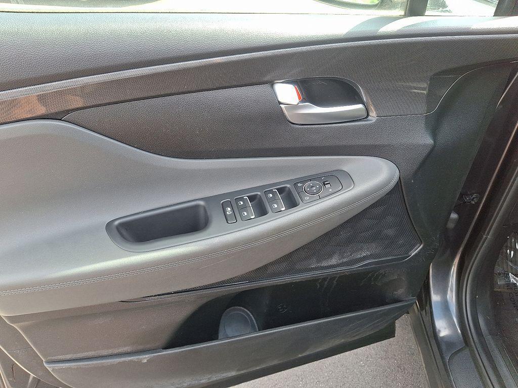 used 2022 Hyundai Santa Fe car, priced at $22,990