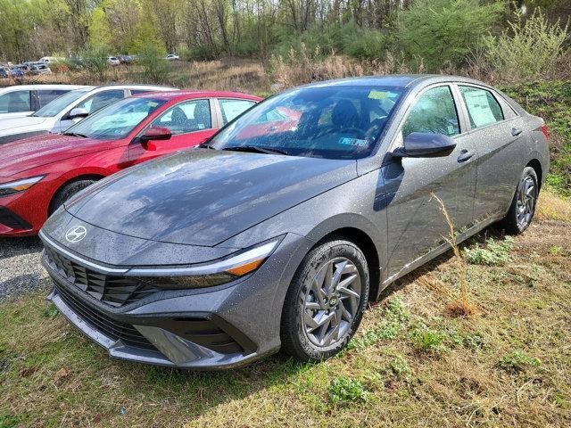 new 2024 Hyundai Elantra car, priced at $25,070