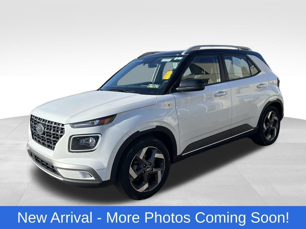 used 2023 Hyundai Venue car