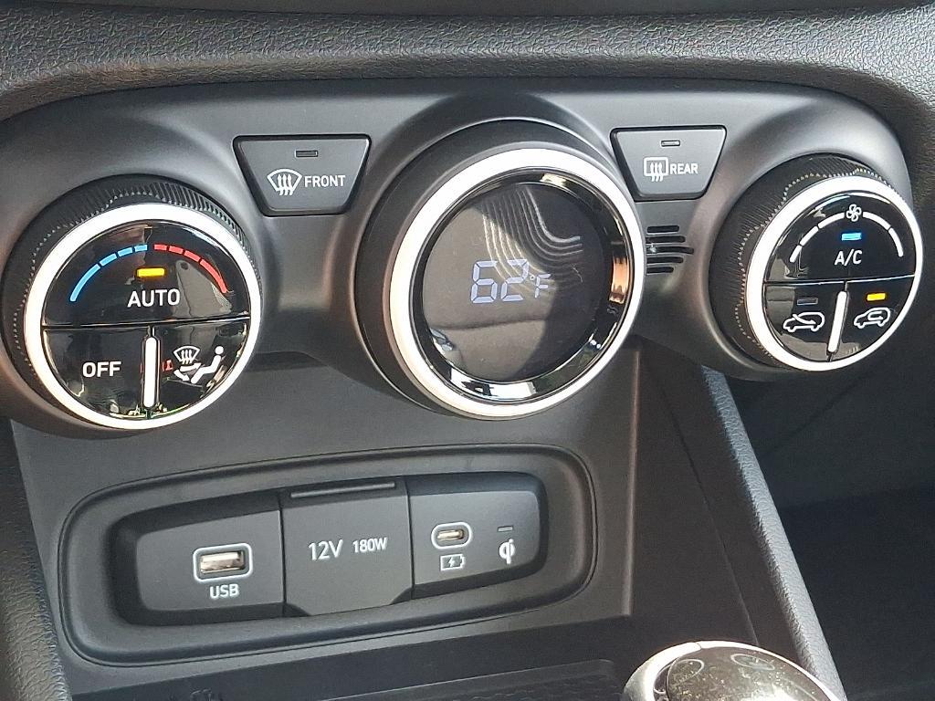 new 2025 Hyundai Venue car, priced at $25,635