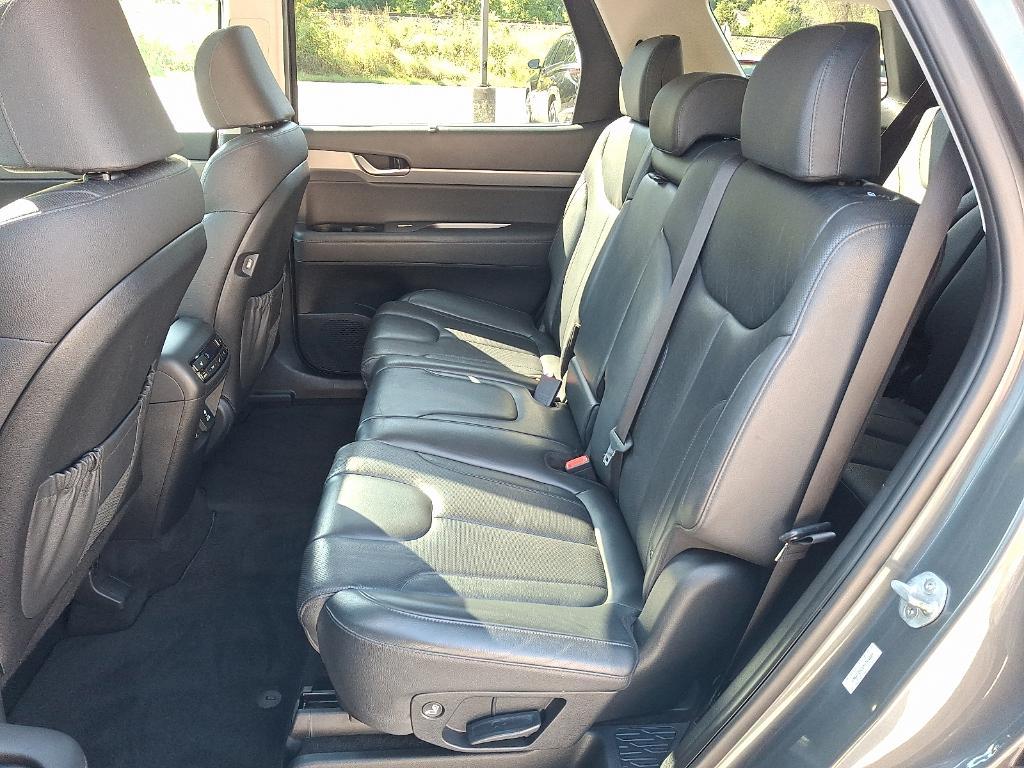 used 2022 Hyundai Palisade car, priced at $25,990