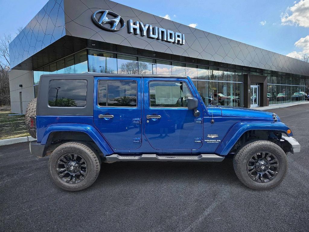 used 2009 Jeep Wrangler Unlimited car, priced at $10,988