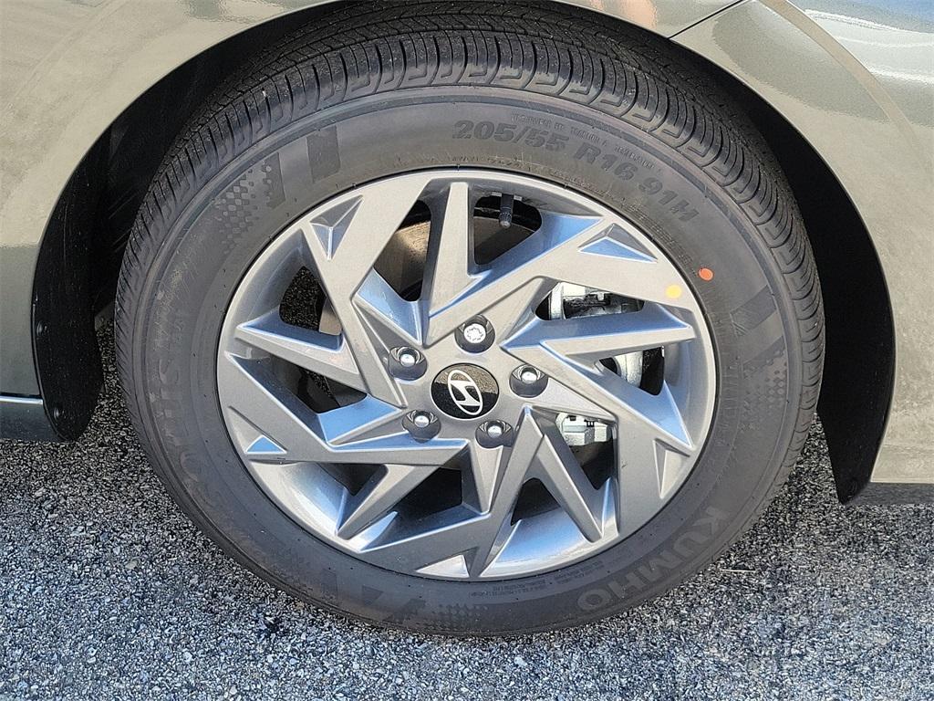 used 2024 Hyundai Elantra car, priced at $25,255