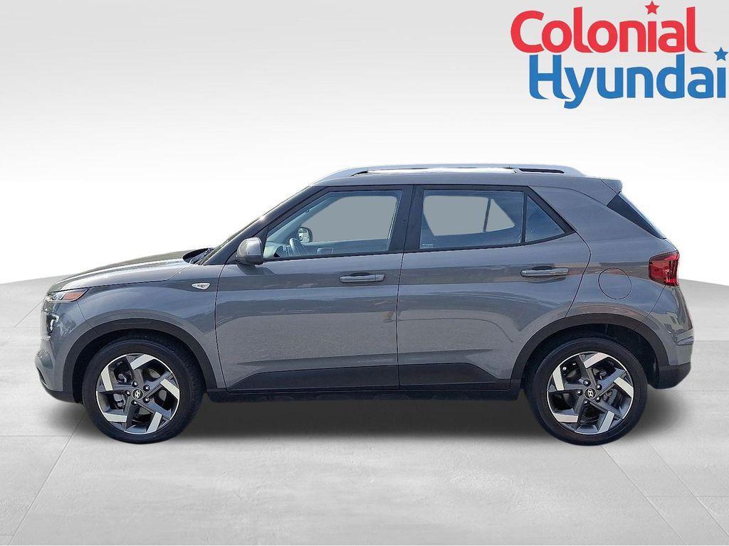 used 2022 Hyundai Venue car, priced at $16,777