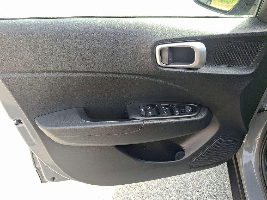 used 2022 Hyundai Venue car, priced at $16,777