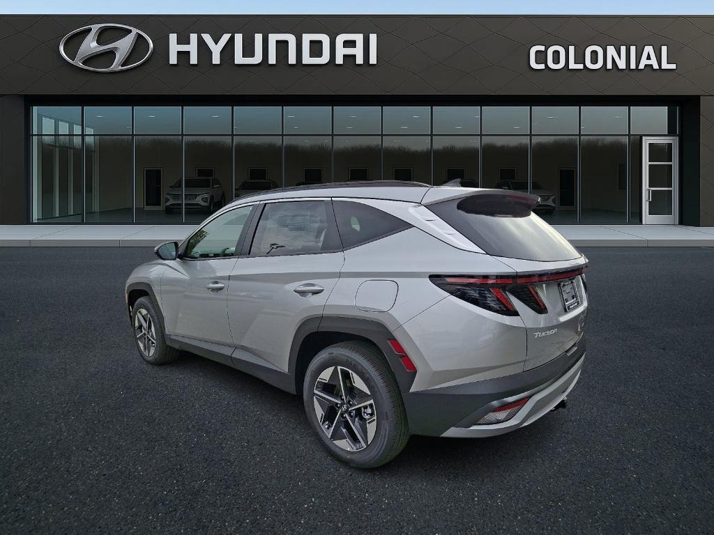 new 2025 Hyundai TUCSON Hybrid car, priced at $39,155