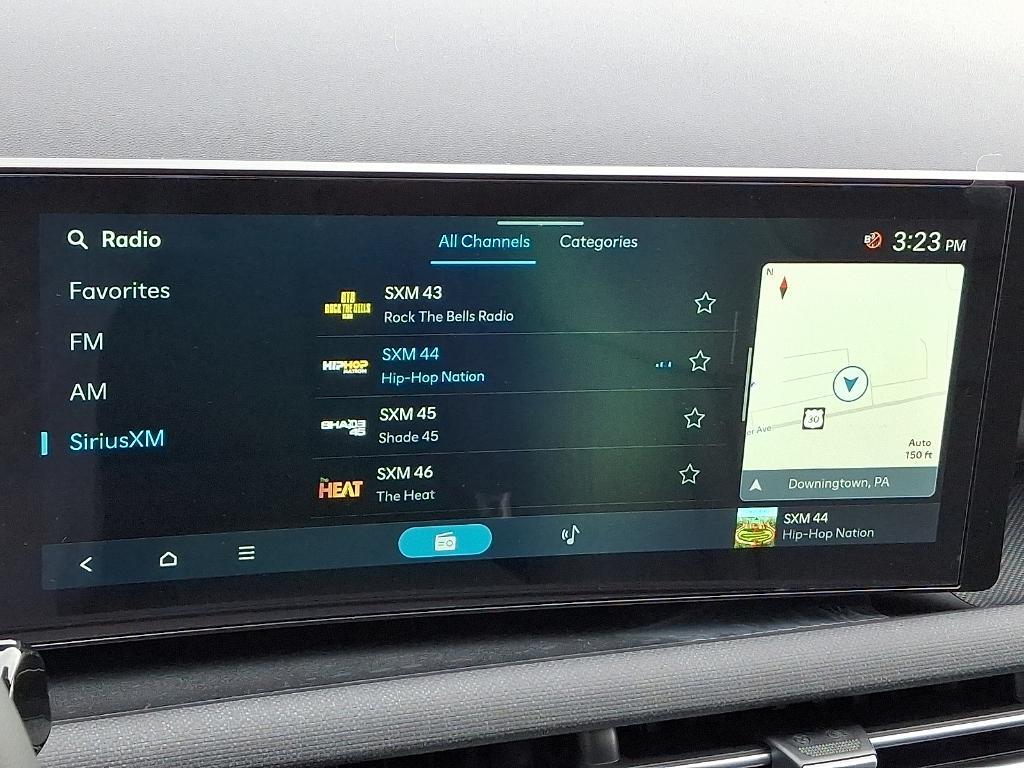 new 2025 Hyundai TUCSON Hybrid car, priced at $39,155