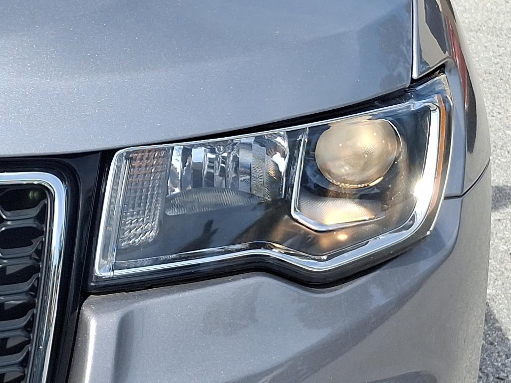 used 2019 Jeep Grand Cherokee car, priced at $21,999