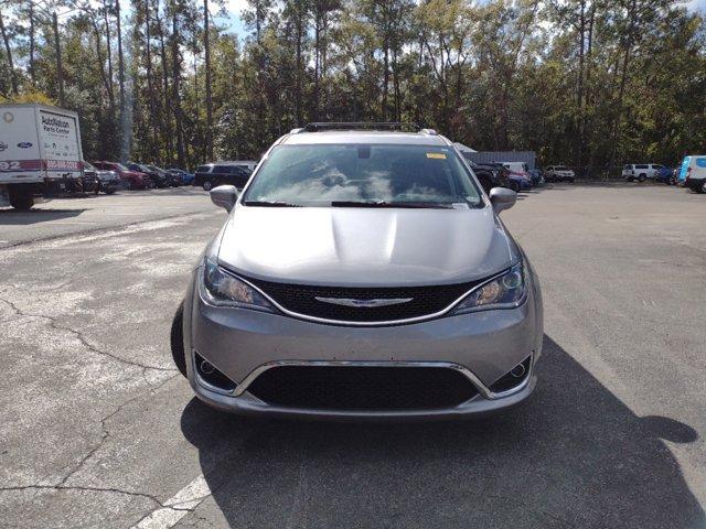 used 2017 Chrysler Pacifica car, priced at $14,121