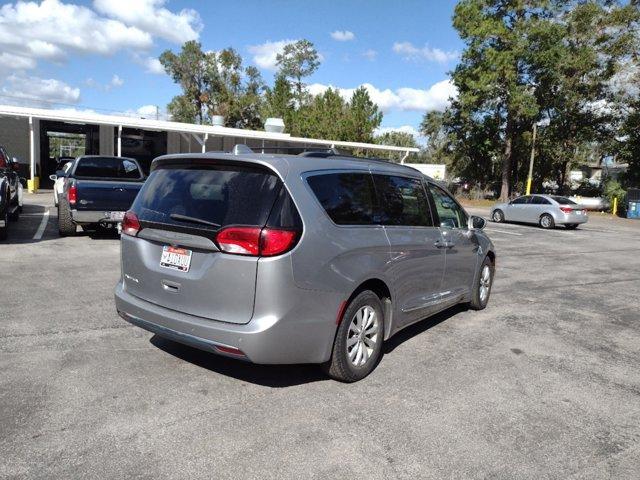 used 2017 Chrysler Pacifica car, priced at $14,121