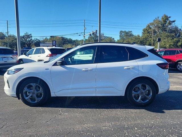 used 2023 Ford Escape car, priced at $20,921