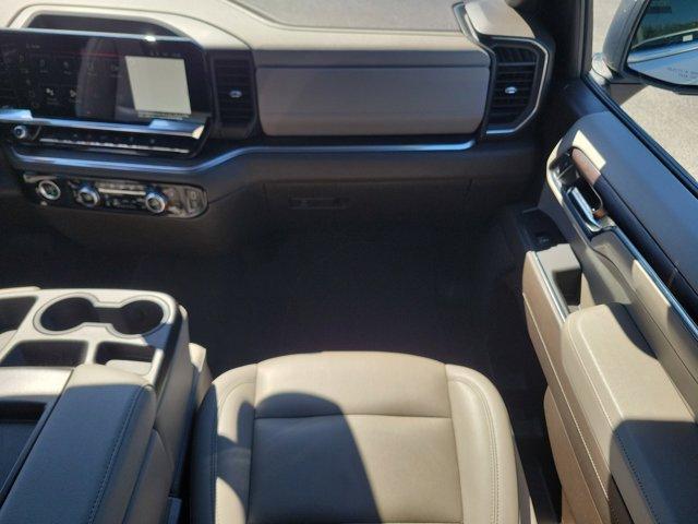 used 2024 GMC Sierra 1500 car, priced at $39,422