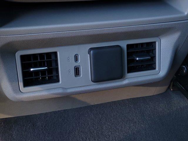 used 2024 GMC Sierra 1500 car, priced at $39,422